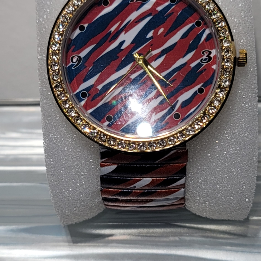 Strada Austrian Crystal Camo Color Pattern Watch - Picture 5 of 5